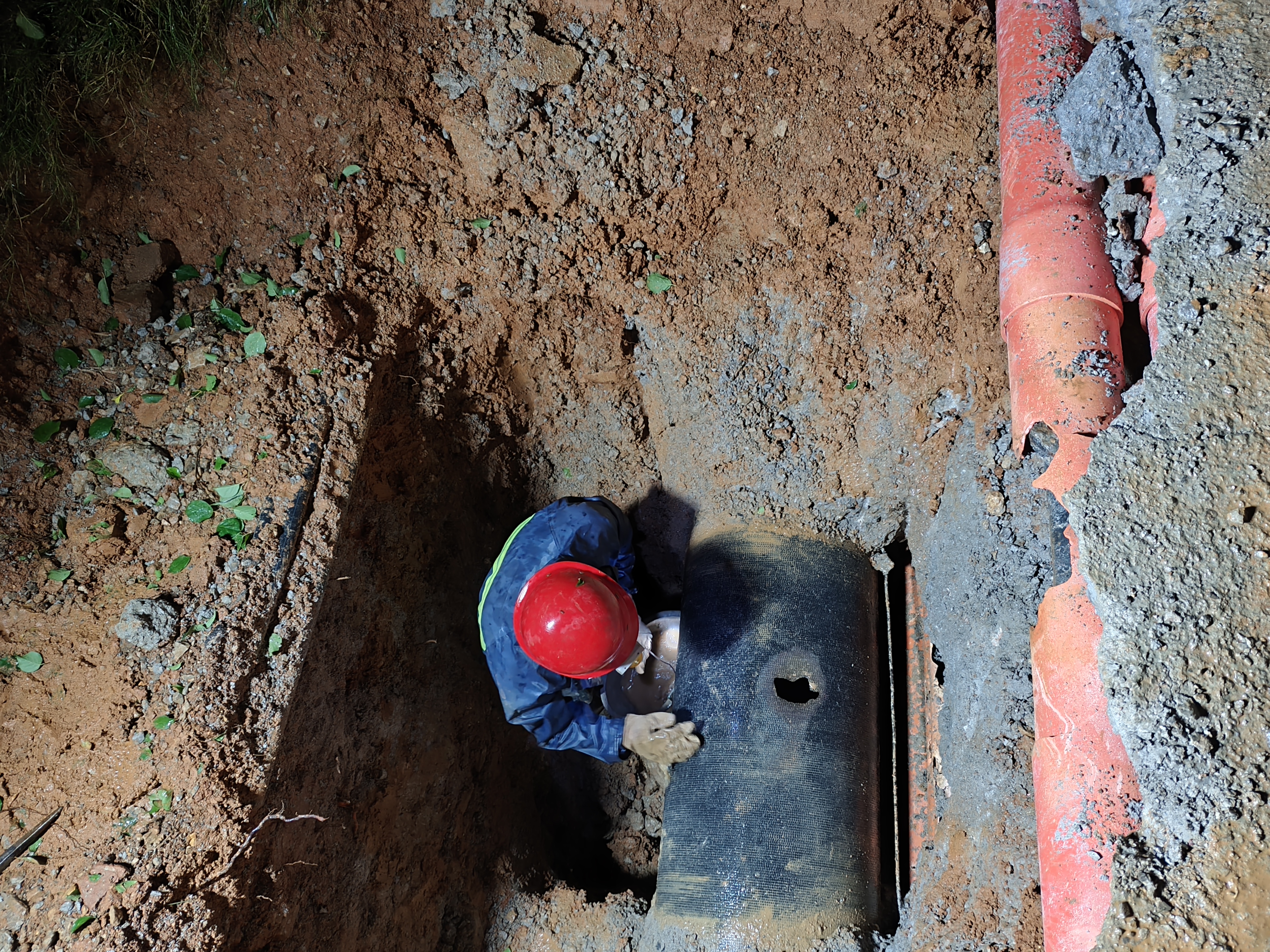 維修.jpg 維修.jpg